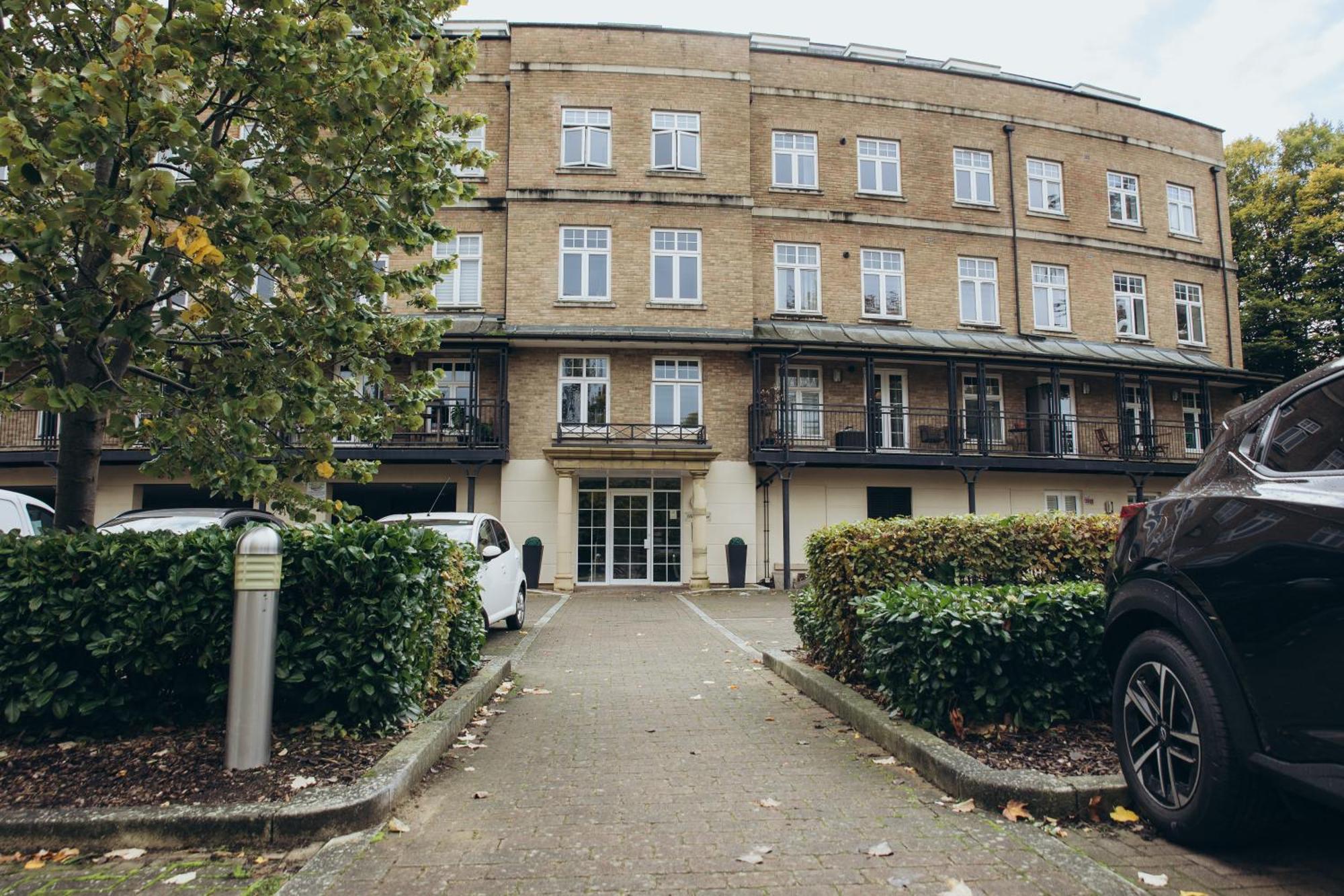 Apartment Jefersons Place *